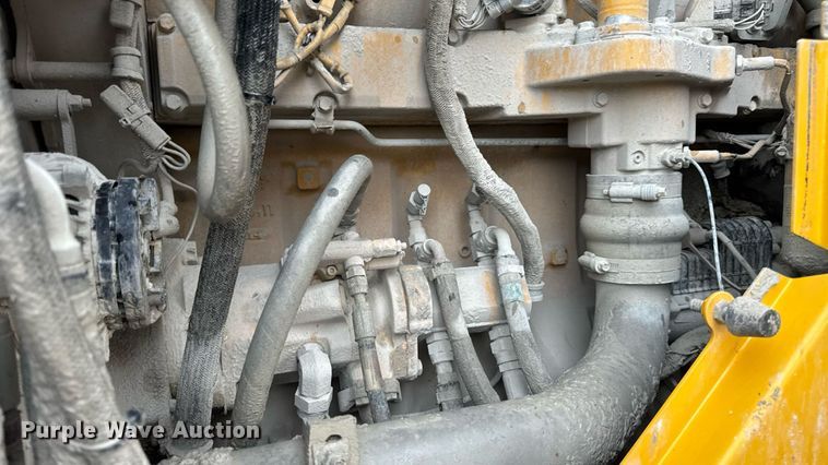 image for item DW3387 2015 John Deere 844K-II wheel loader