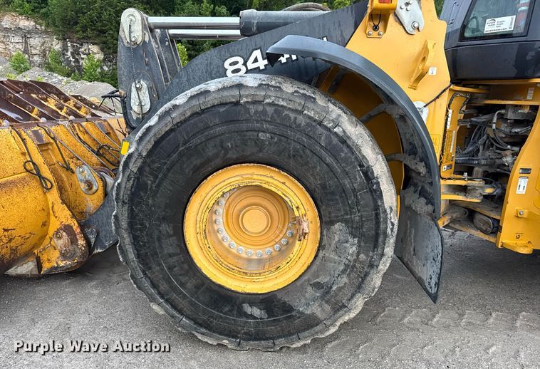 image for item DW3387 2015 John Deere 844K-II wheel loader