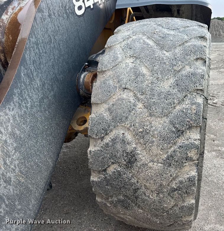 image for item DW3387 2015 John Deere 844K-II wheel loader