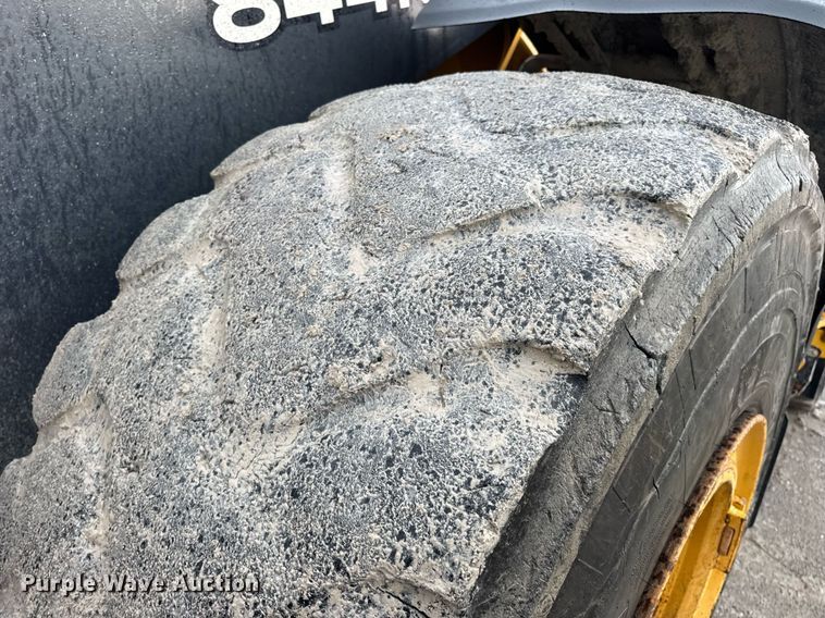 image for item DW3387 2015 John Deere 844K-II wheel loader