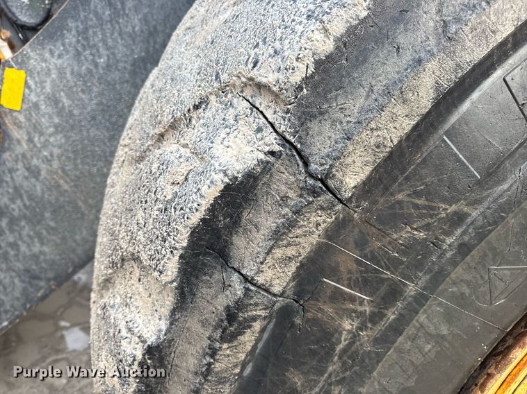 image for item DW3387 2015 John Deere 844K-II wheel loader