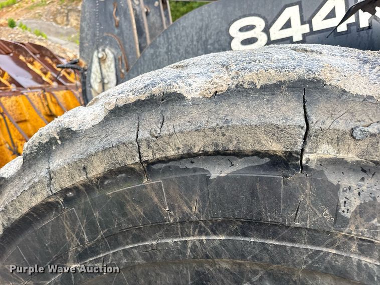 image for item DW3387 2015 John Deere 844K-II wheel loader