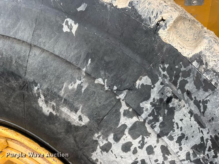 image for item DW3387 2015 John Deere 844K-II wheel loader