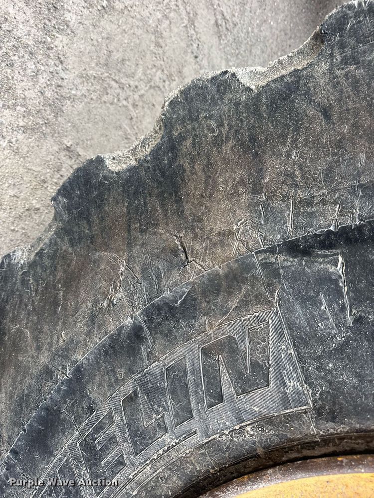 image for item DW3387 2015 John Deere 844K-II wheel loader