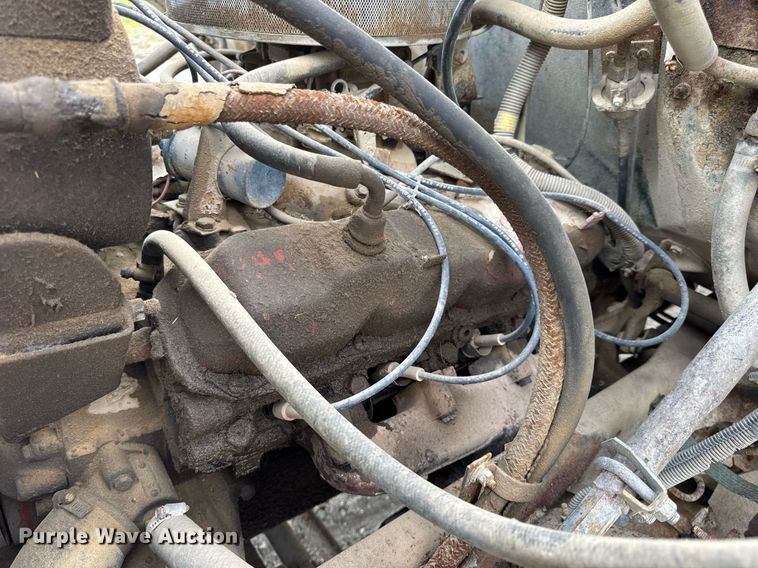 image for item DW3388 1979 International 1824 dump truck