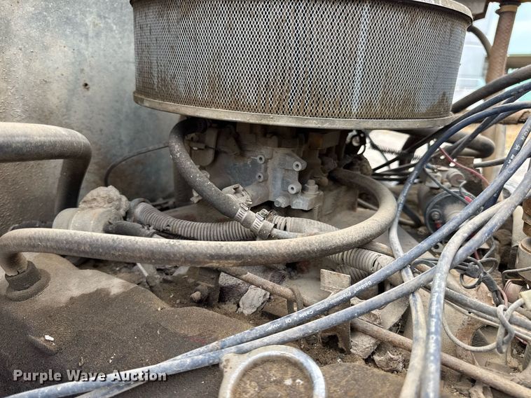 image for item DW3388 1979 International 1824 dump truck