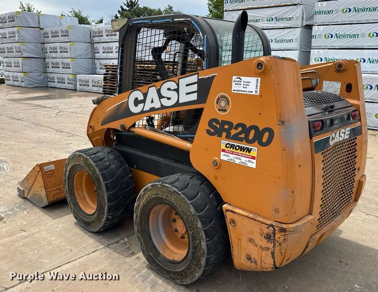 image for item DW3389 2011 Case SR200 skid steer loader