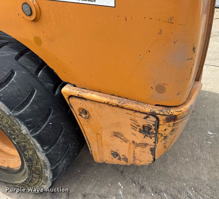 image for item DW3389 2011 Case SR200 skid steer loader