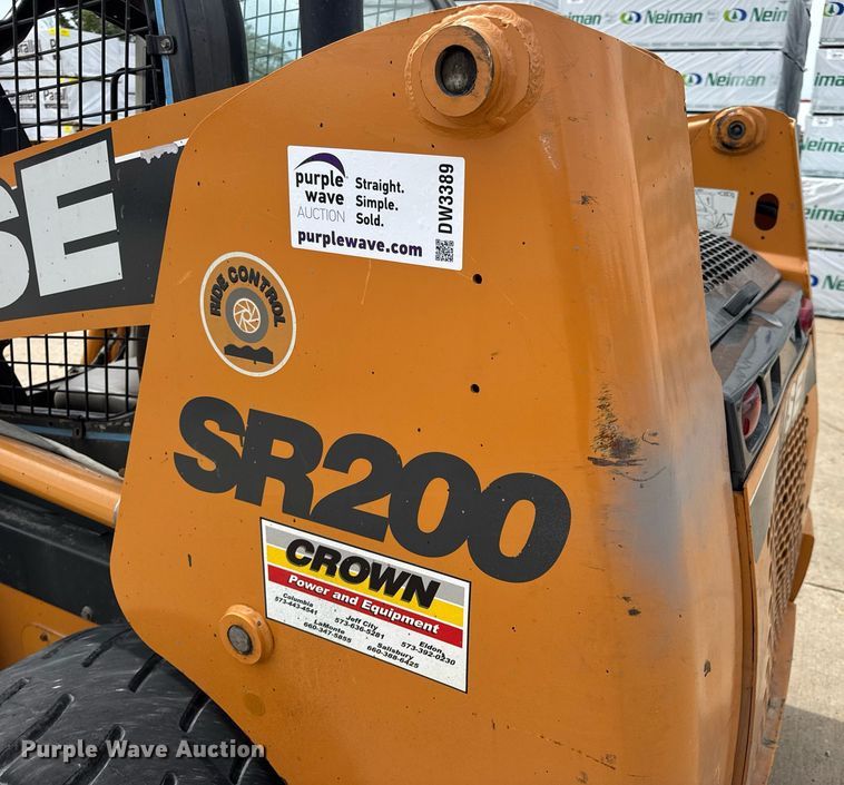 image for item DW3389 2011 Case SR200 skid steer loader