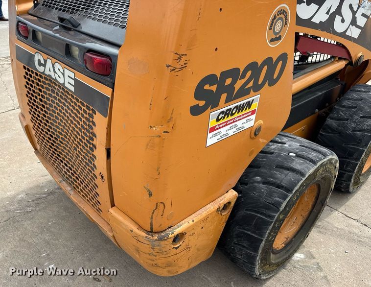 image for item DW3389 2011 Case SR200 skid steer loader