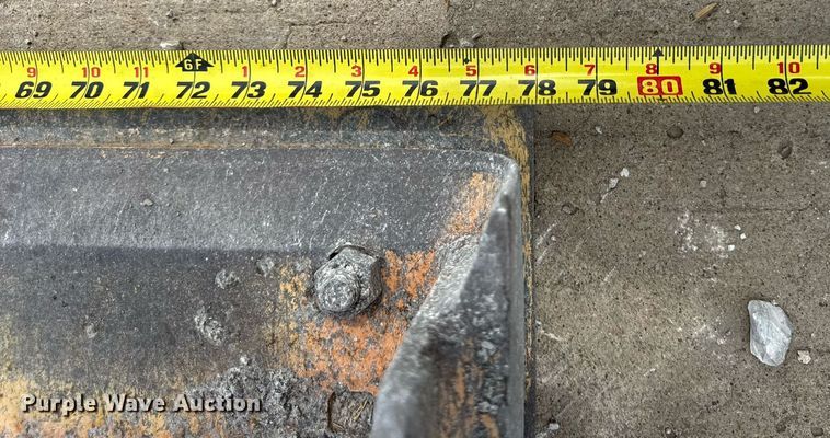 image for item DW3389 2011 Case SR200 skid steer loader