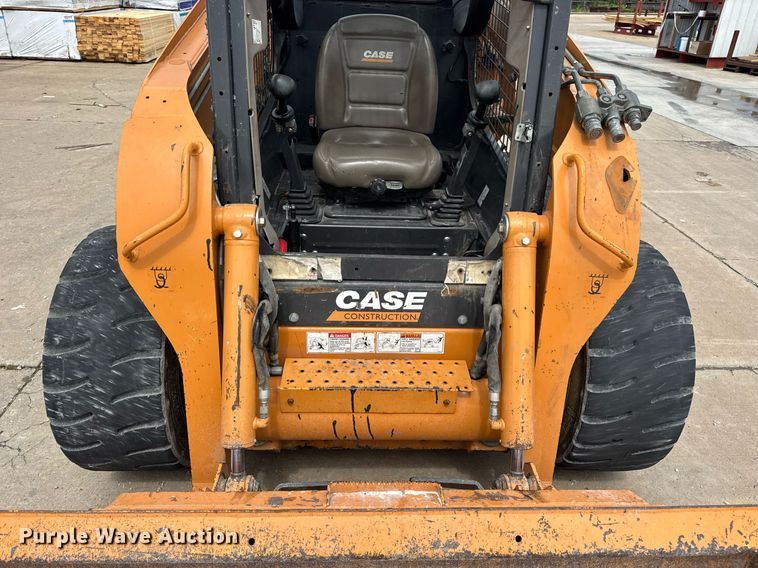 image for item DW3389 2011 Case SR200 skid steer loader
