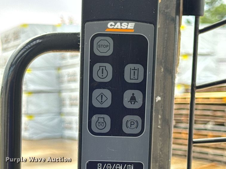 image for item DW3389 2011 Case SR200 skid steer loader