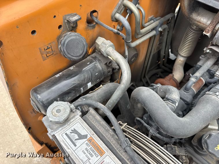 image for item DW3389 2011 Case SR200 skid steer loader