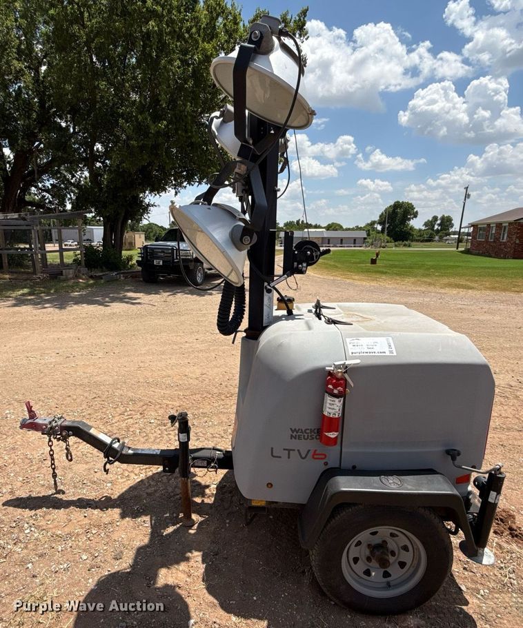 image for item DW5119 2019 Wacker Neuson LVT6 light plant