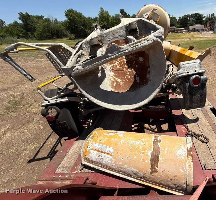 image for item DW5120 McNeilus ready mix bed