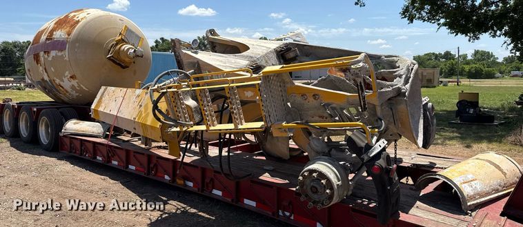 image for item DW5120 McNeilus ready mix bed