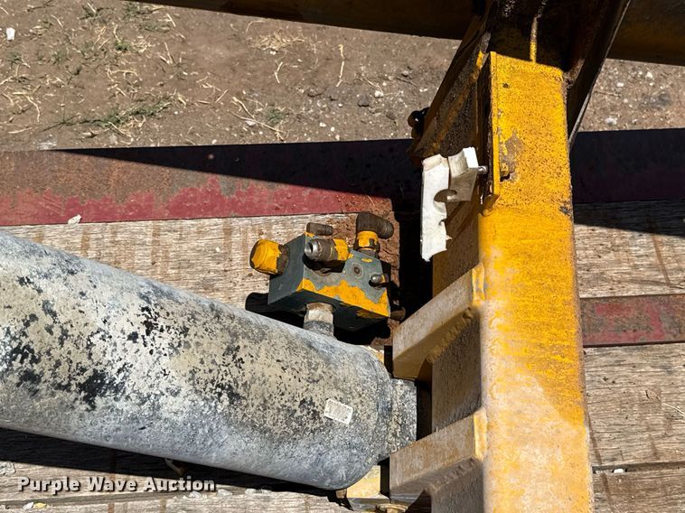 image for item DW5120 McNeilus ready mix bed