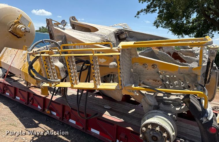 image for item DW5120 McNeilus ready mix bed