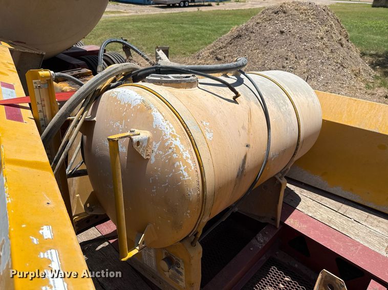 image for item DW5120 McNeilus ready mix bed