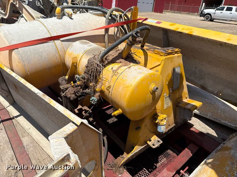 image for item DW5120 McNeilus ready mix bed