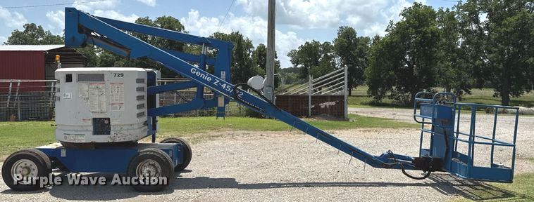 image for item DW5127 1993 Genie Z-45/22 boom lift