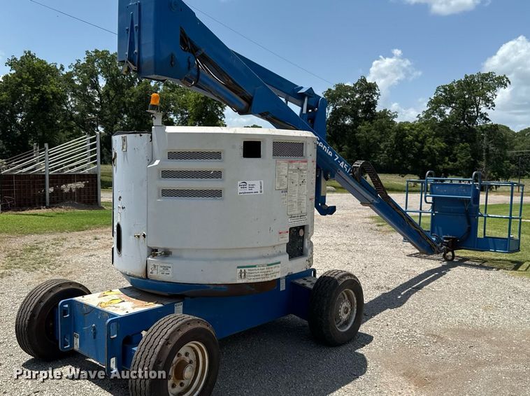 image for item DW5127 1993 Genie Z-45/22 boom lift