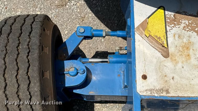 image for item DW5127 1993 Genie Z-45/22 boom lift
