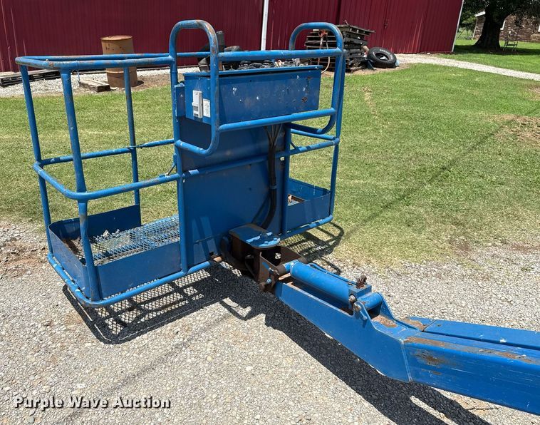 image for item DW5127 1993 Genie Z-45/22 boom lift