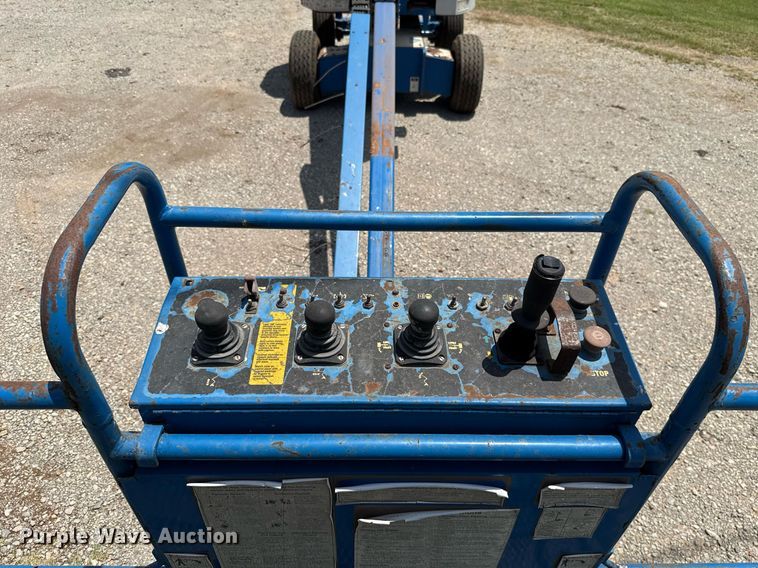 image for item DW5127 1993 Genie Z-45/22 boom lift
