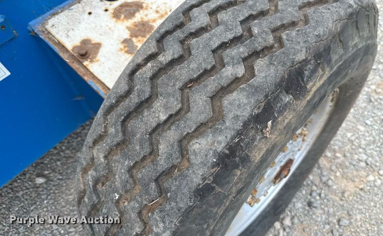 image for item DW5127 1993 Genie Z-45/22 boom lift