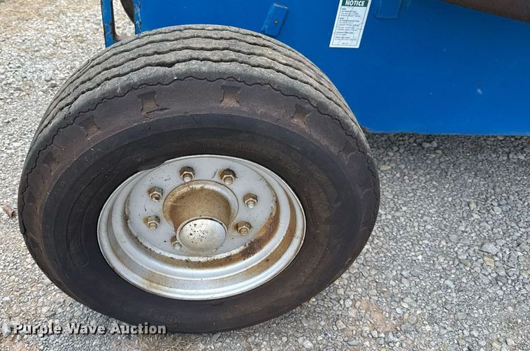 image for item DW5127 1993 Genie Z-45/22 boom lift