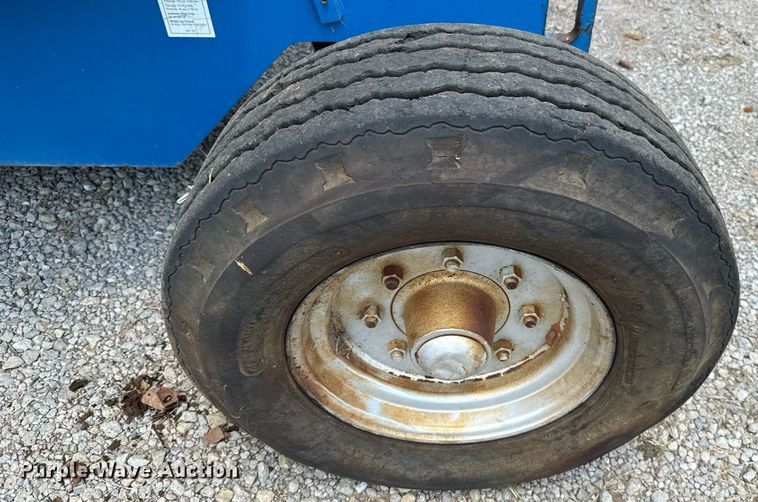 image for item DW5127 1993 Genie Z-45/22 boom lift