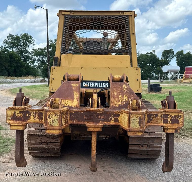 image for item DW5129 1980 Caterpillar D6D dozer