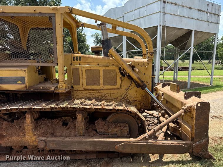 image for item DW5129 1980 Caterpillar D6D dozer