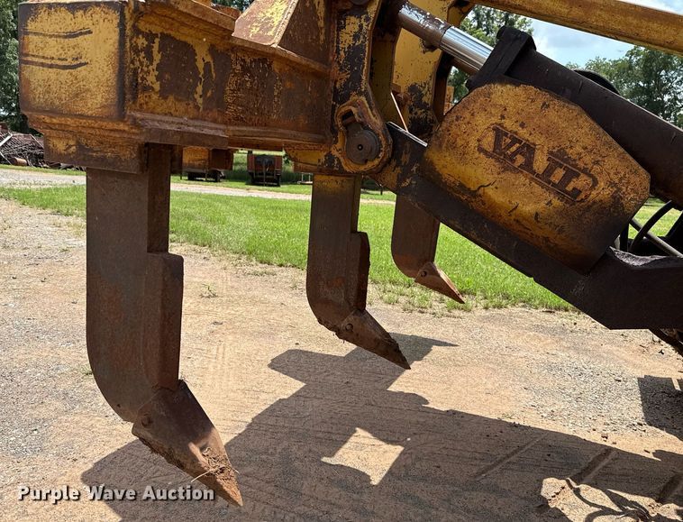 image for item DW5129 1980 Caterpillar D6D dozer