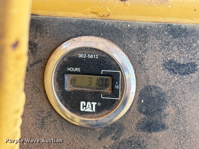 image for item DW5129 1980 Caterpillar D6D dozer