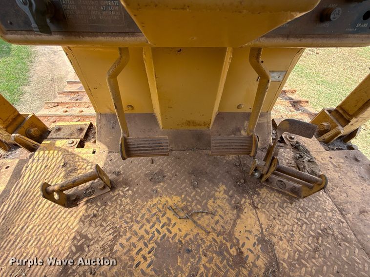 image for item DW5129 1980 Caterpillar D6D dozer