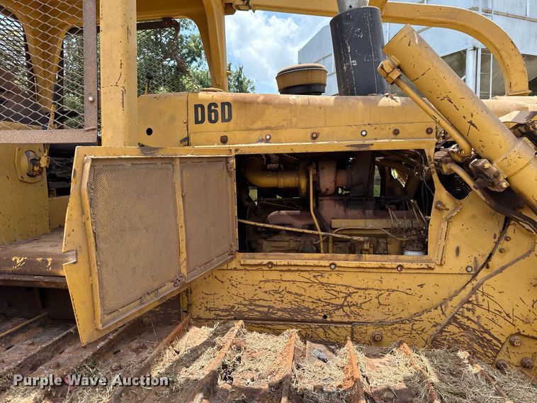 image for item DW5129 1980 Caterpillar D6D dozer
