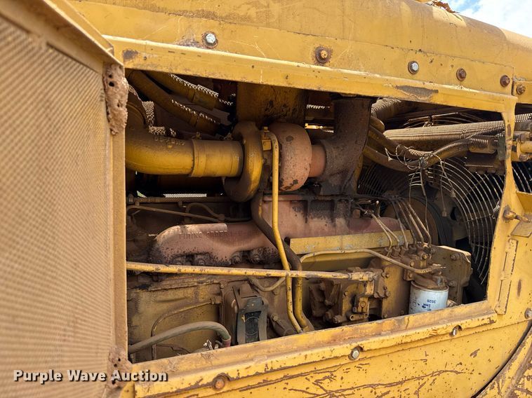 image for item DW5129 1980 Caterpillar D6D dozer
