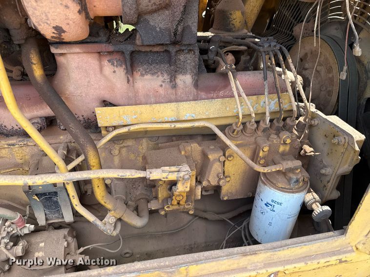 image for item DW5129 1980 Caterpillar D6D dozer