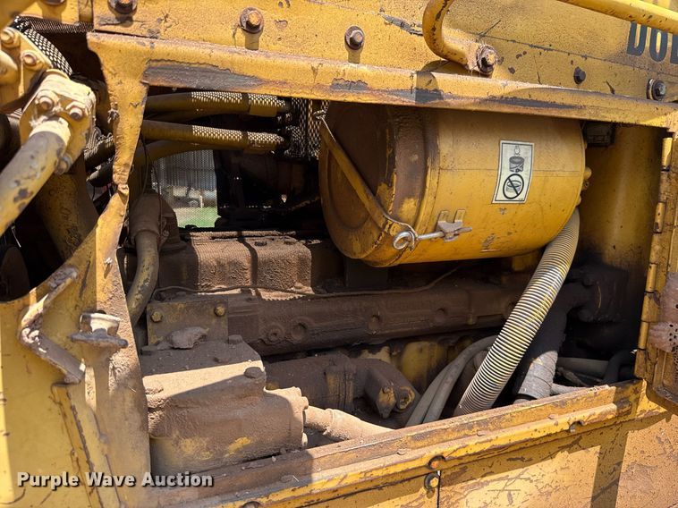 image for item DW5129 1980 Caterpillar D6D dozer