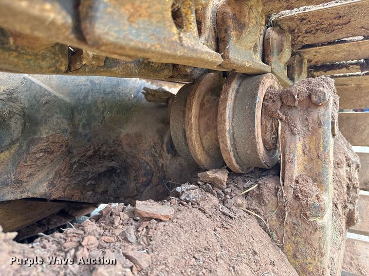 image for item DW5129 1980 Caterpillar D6D dozer