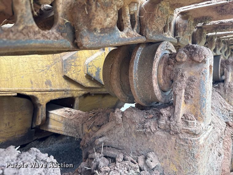 image for item DW5129 1980 Caterpillar D6D dozer