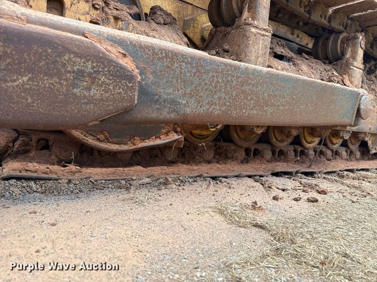 image for item DW5129 1980 Caterpillar D6D dozer