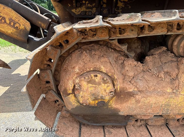 image for item DW5129 1980 Caterpillar D6D dozer