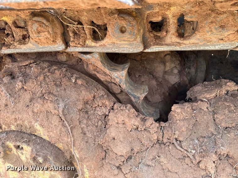 image for item DW5129 1980 Caterpillar D6D dozer