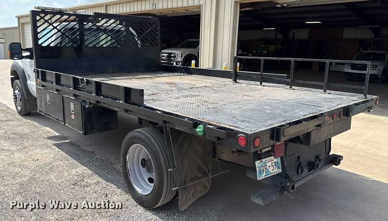 image for item DW5131 2013 Ford F550 flatbed truck
