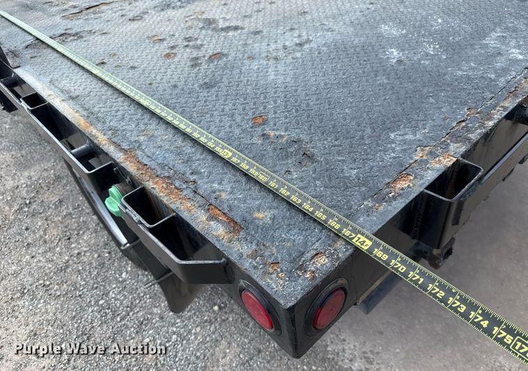 image for item DW5131 2013 Ford F550 flatbed truck