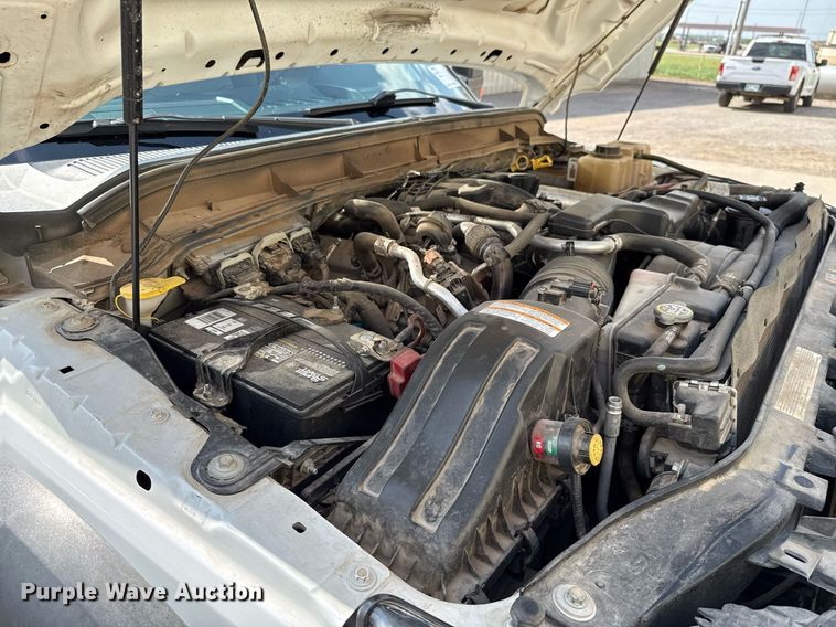 image for item DW5131 2013 Ford F550 flatbed truck